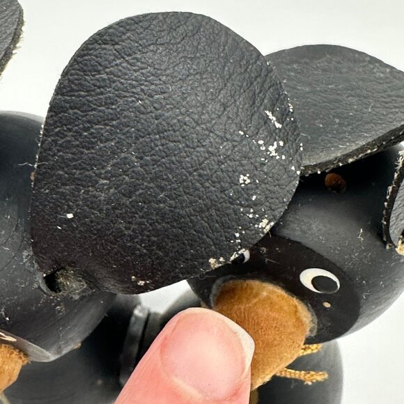 Vintage Black Mice Magnetic Shakers Japan Anthropomorphic Kitschy Wooden 1950s - Picture 7 of 9